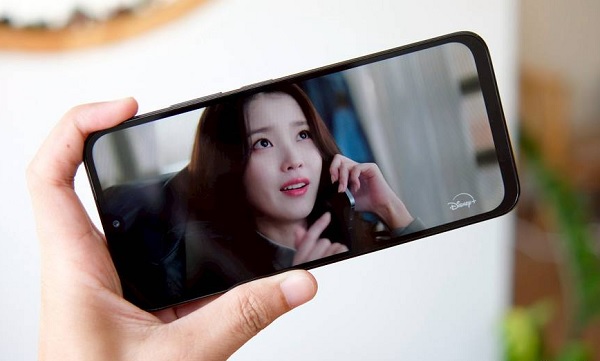 Hiệu năng ổn định, hoạt động mượt mà