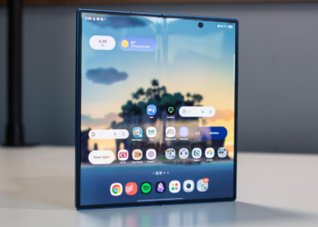 Thông số kỹ thuật Samsung Galaxy Z Fold8 dimensions cho thấy độ mỏng ấn tượng