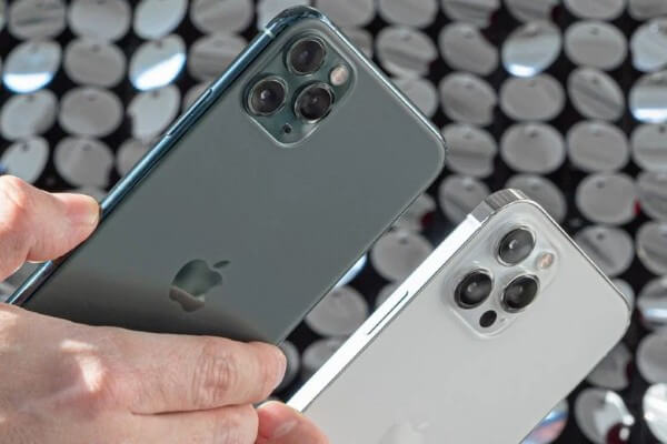 So sánh thiết kế iPhone 11 Pro Max và 12 Pro Max