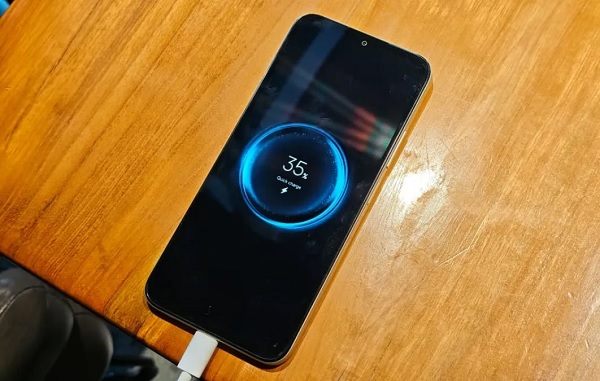 Nâng cấp lên 6000mAh giúp Redmi A7 Pro kéo dài thời gian onscreen thêm đáng kể