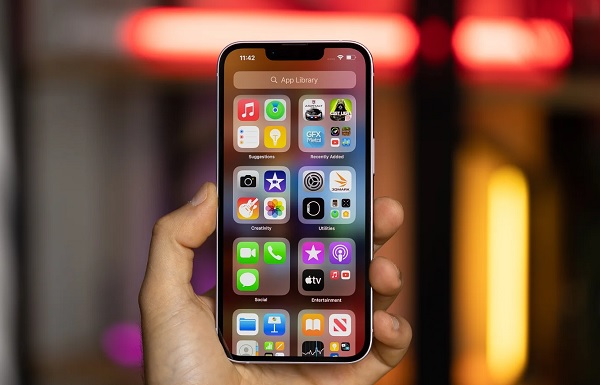 iPhone 14 được trang bị chip A15 Bionic đạt điểm Geekbench ấn tượng hơn đối thủ