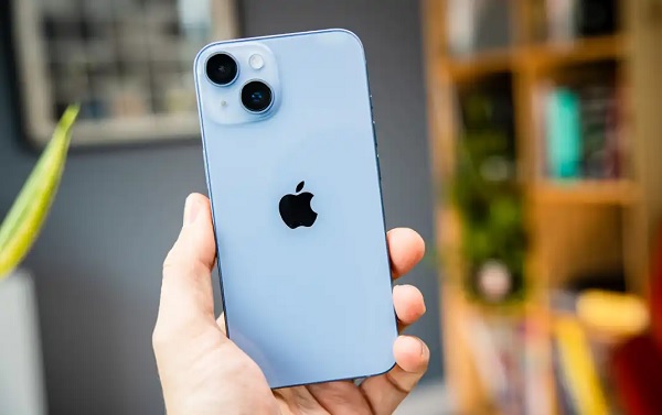 Thông số camera iPhone 14 không bằng đối thủ nhưng vẫn là một lựa chọn đáng tin cậy cho thường xuyên quay video cho mạng xã hội hoặc công việc sáng tạo nội dung