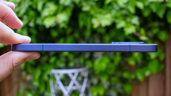 Độ mỏng 8.25mm