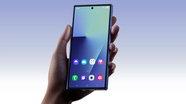 Thiết kế của Z Fold8 Ultra có sự tinh chỉnh nhẹ ở phần viền