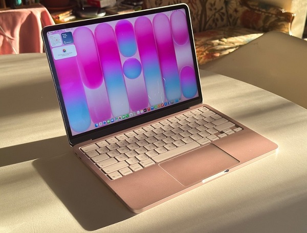 Sản phẩm của Apple luôn được đánh giá cao nhờ trang bị không gian hiển thị sắc nét, ấn tượng