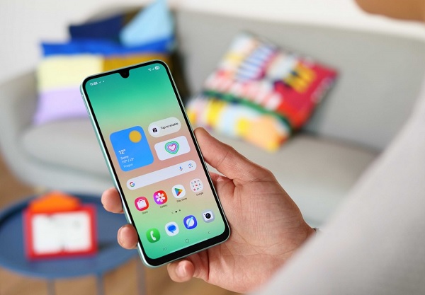 Tốc độ phản hồi và khả năng xử lý của hai sản phẩm gần như kẻ tám lạng người nửa cân