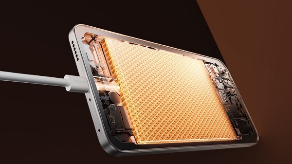 Pin 8.000mAh là nâng cấp đáng giá
