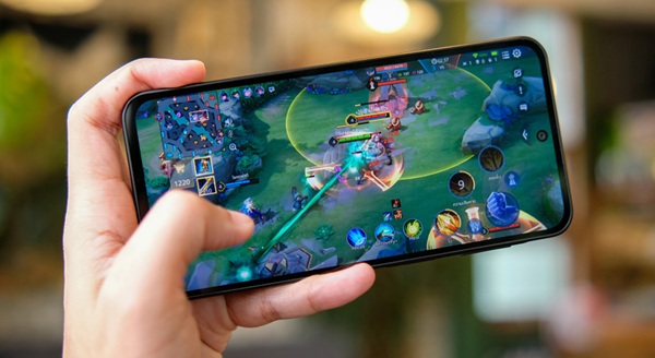 Samsung chiếm lợi thế tuyệt đối nhờ tích hợp kết nối 5G cùng con chip Snapdragon 6 Gen 3 (4nm)