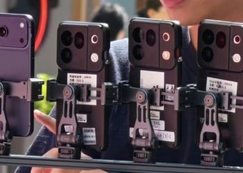 Ảnh thực tế OPPO Find X10 Series xuất hiện: Thiết kế camera hoàn toàn khác biệt, có thêm phiên bản Pro Max
