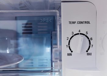 Cách điều chỉnh nhiệt độ tủ lạnh Samsung 2 cánh đơn giản, chi tiết và đúng cách