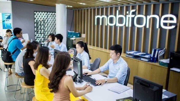 Người dùng đến cửa hàng Vinaphone gần nhất để được hỗ trợ