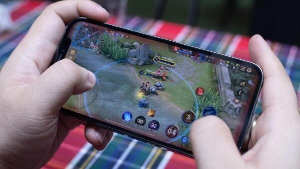 Chi tiết đánh giá hiệu năng chip iPhone 12 Pro Max