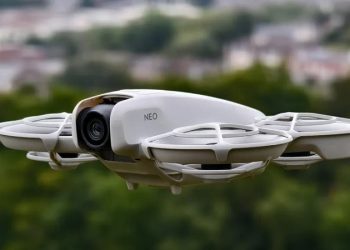 Đánh giá Flycam DJI Neo: Có thực sự là 'vũ khí' cho nhà sáng tạo?
