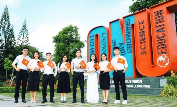 Tham khảo điểm chuẩn Đại học Quy Nhơn (QNU) 2025