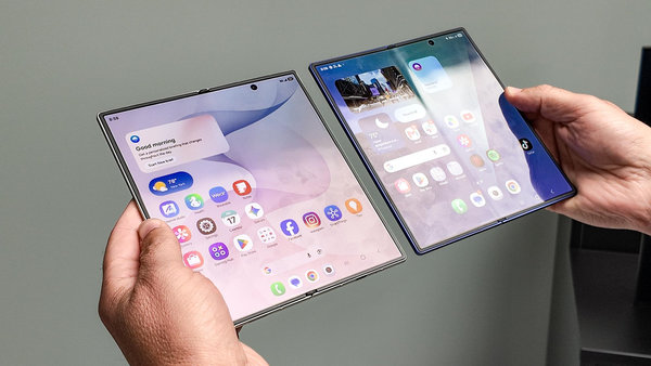 Galaxy Z Fold 8 Ultra đạt chuẩn kháng bụi và kháng nước IP48 ấn tượng