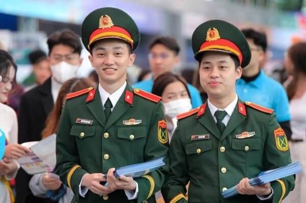 Học viện Kỹ thuật Quân sự 2025 tuyển khoảng gần 1000 chỉ tiêu