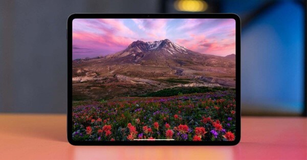 iPad Pro M4 2024 sở hữu màn hình Ultra Retina XDR sử dụng tấm nền OLED