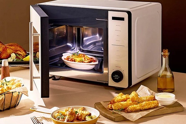 Các thực phẩm không nên chế biến bằng lò vi sóng