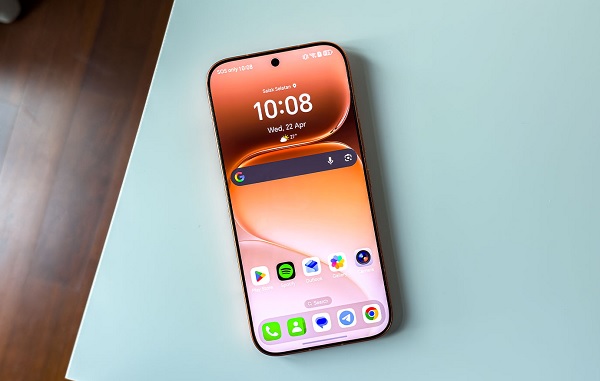 Màn hình viền mỏng với độ sáng cao