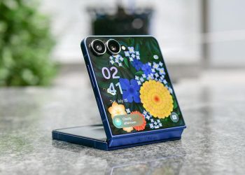 Bản lề Galaxy Z Flip8: Cải tiến hướng đến màn hình không còn nếp gấp