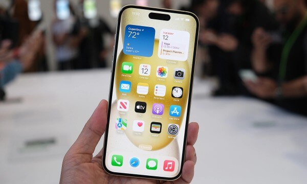 Khả năng cập nhật iOS của iPhone lock và quốc tế có điểm khác nhau