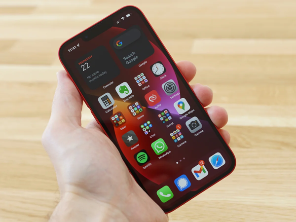Các tiêu chí khi lựa chọn iPhone cho học sinh cấp 3