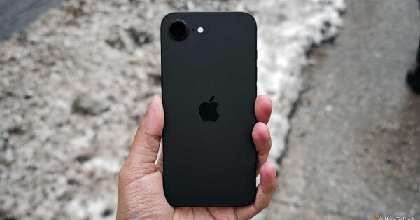 iPhone 16e