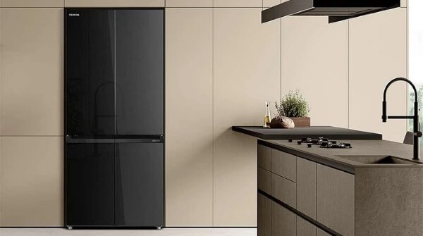 Tủ lạnh Toshiba phù hợp với gia đình thích kiểu thiết kế truyền thống