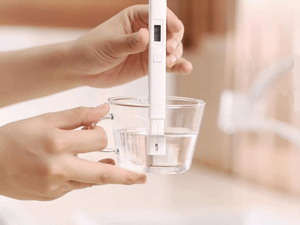 Sử dụng bộ test nhanh để kiểm tra chất lượng nước