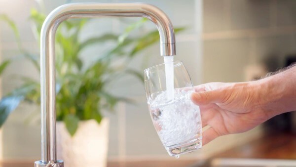 Những chú ý quan trọng khi sử dụng nước nhiễm sắt