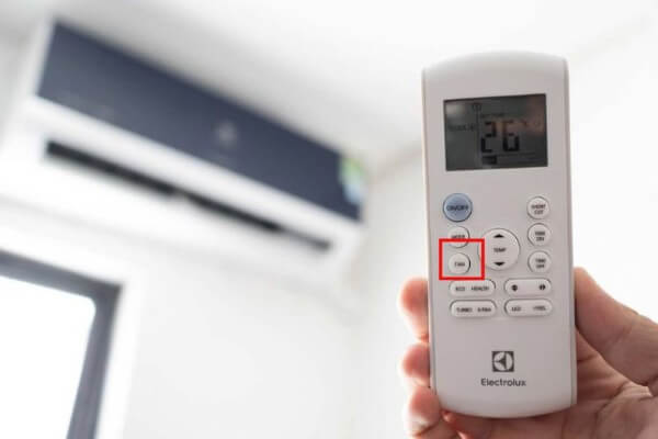 Hướng dẫn thao tác bật/tắt chế độ Fan trên điều hòa