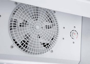 Quạt gió tủ lạnh có chạy liên tục không? Nguyên nhân & cách xử lý
