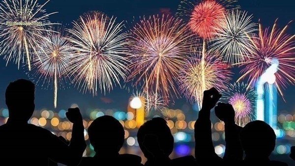 Những người dùng và điều kiện được phép sử dụng pháo hoa