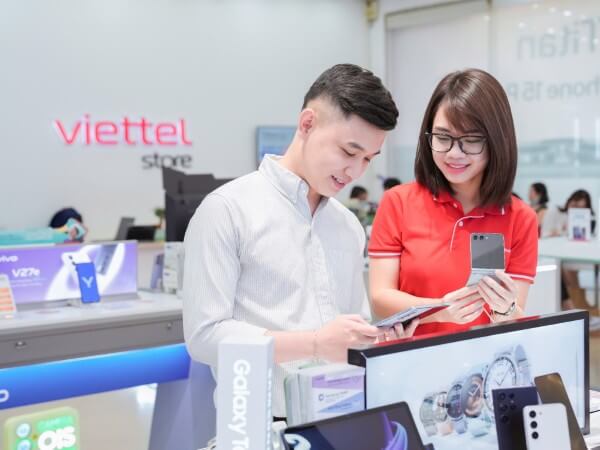 Mang SIM bị khóa 1 chiều đến cửa hàng giao dịch để được kiểm tra