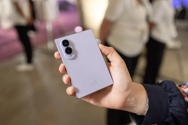 Galaxy Fold8