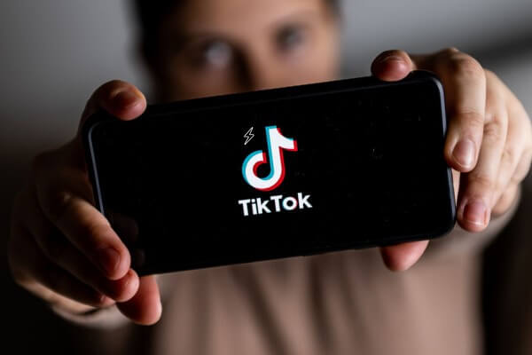So sánh TikTok Lite với TikTok bản chuẩn khác gì