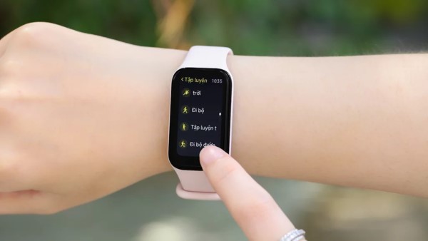 Vòng đeo thông minh Xiaomi Mi Band 8 Active