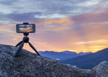Tripod là gì? Kinh nghiệm chọn tripod điện thoại phù hợp cho mọi nhu cầu