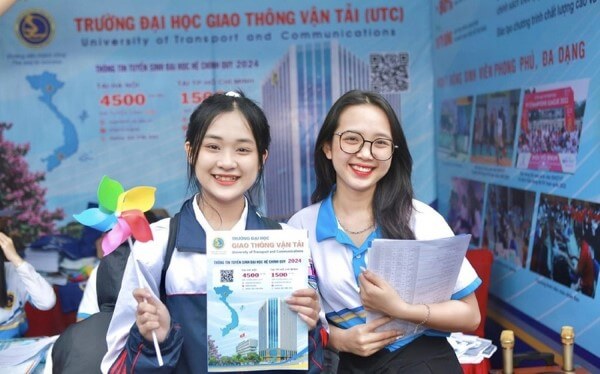 Bảng điểm chuẩn theo phương thức xét điểm thi tốt nghiệp THPT năm 2025 của UTC