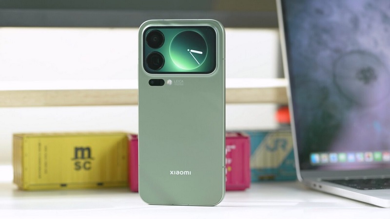 Xiaomi 18 Pro bản quốc tế