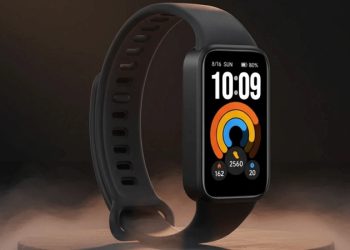 Xiaomi Smart Band 11 Active lộ diện với pin 14 ngày và nút bấm vật lý hoàn toàn mới