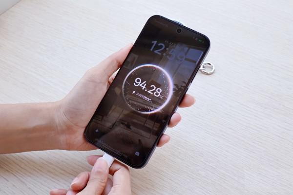 Pin khủng, camera nâng tầm giá trị sử dụng