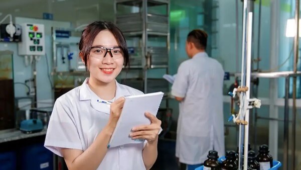 Khối B01 có phạm vi ngành nghề đa dạng và cơ hội việc làm rộng mở