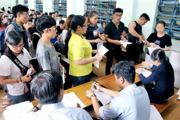 Lựa chọn các cơ sở đào tạo được cấp phép để đăng ký học