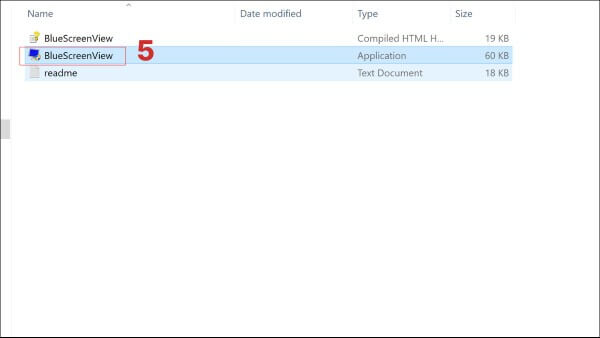 Khởi chạy BlueScreenView.exe