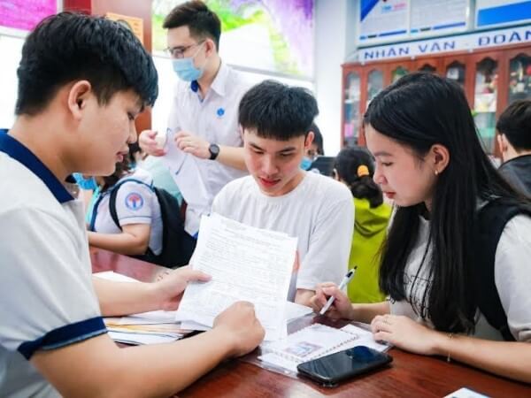 Những lý do nên chọn tổ hợp C01 phù hợp sở thích và định hướng nghề nghiệp