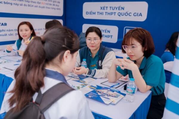 Những ưu điểm khi lựa chọn học và thi tổ hợp C20