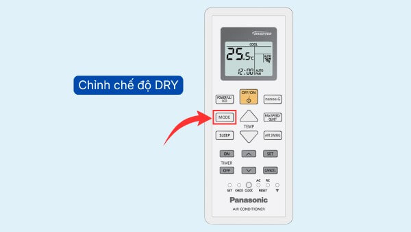 Nên bật chế độ Dry khi thời tiết nồm ẩm
