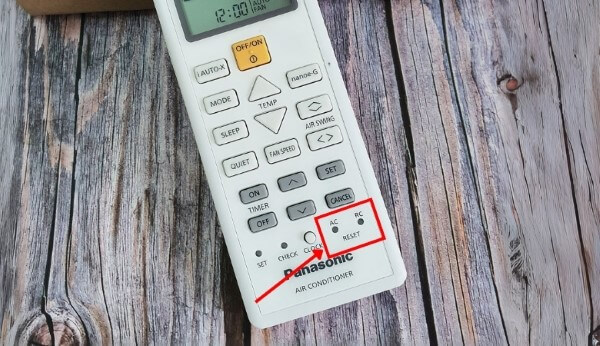 Hãy xác định chính xác vị trí nút nguồn trên dàn lạnh trước khi thao tác