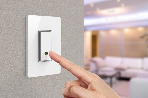 Kiểm tra nguồn điện cấp cho điều hòa